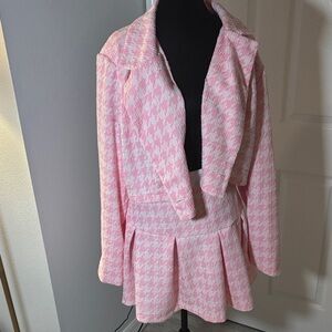 SHEIN Pink and White Textured Set